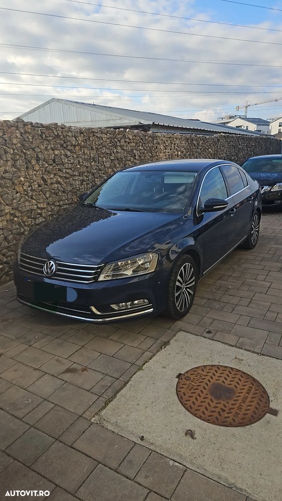 Volkswagen Passat 2.0 TDI DSG Comfortline - 1