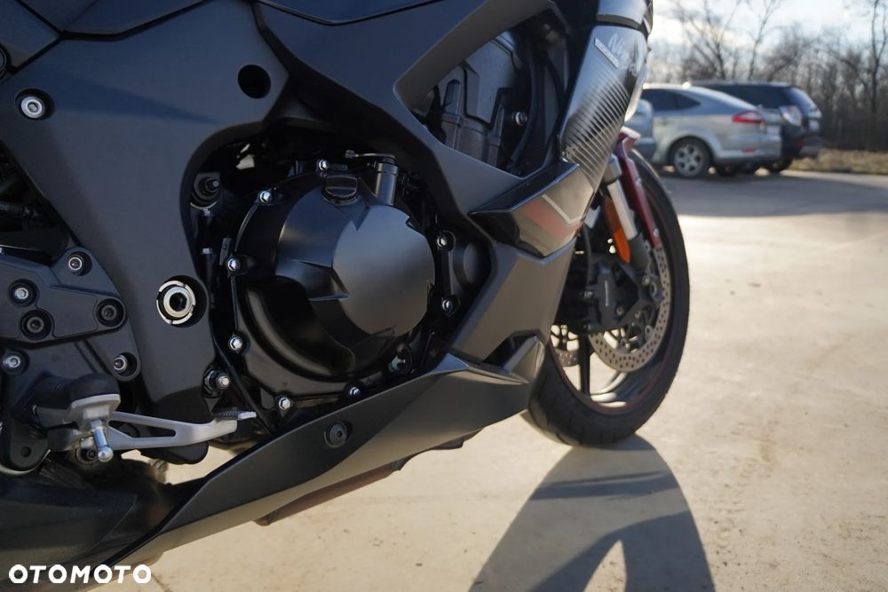 Kawasaki Ninja 1000 SX - 9