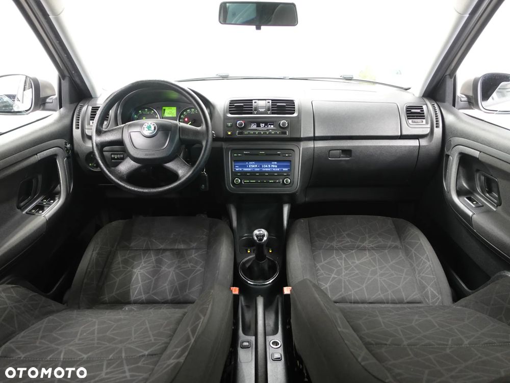 Skoda Fabia 1.2 HTP Ambition - 27