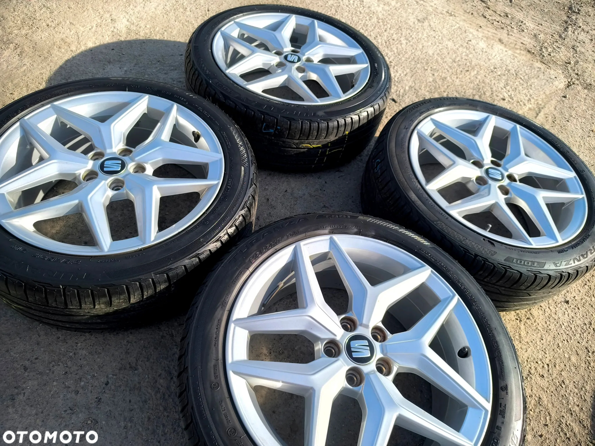 5x100 Alufelgi Felgi Aluminiowe 17 Koła Letnie Lato SEAT 6F0 6F IBIZA V 5 TOLEDO IV 4 SKODA FABIA IV 4 III 3 RAPID I II 2 VW POLO VI 6 V 5 POLO PLUS 6mm Legnica ALU-RAD 215/45 - 5