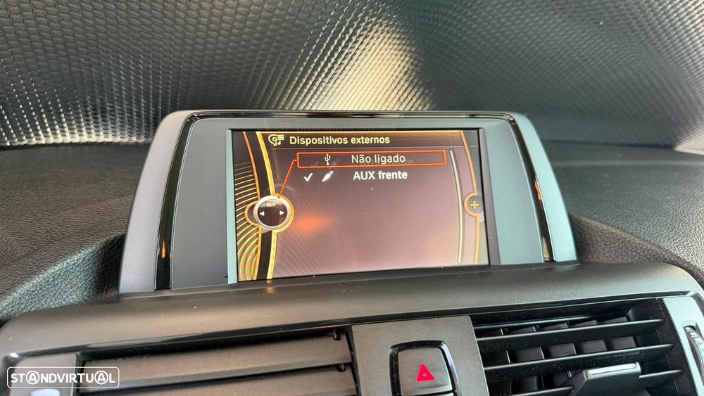 BMW 116 d EfficientDynamics Edition Sport Line - 22