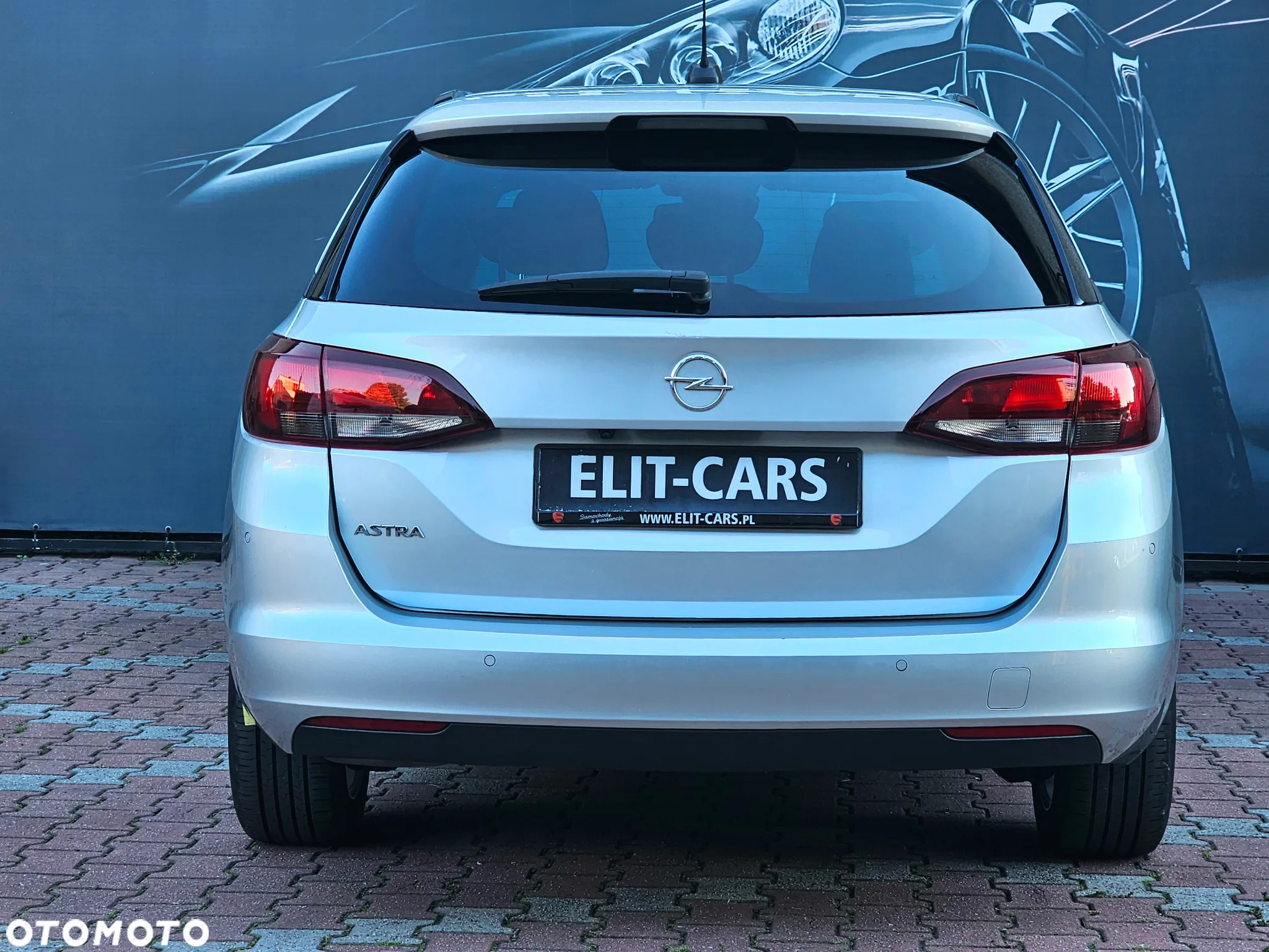 Opel Astra 1.5 D Start/Stop Business Edition - 11