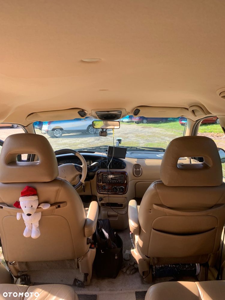 Chrysler Grand Voyager SE 3.3L - 7