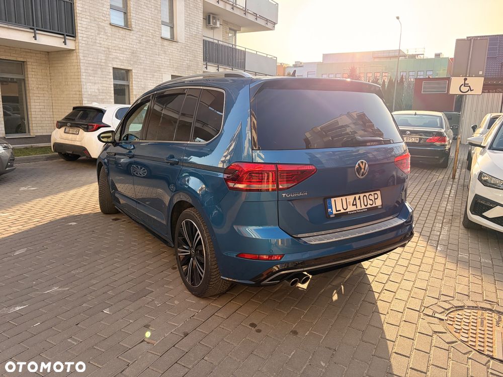 Volkswagen Touran - 3