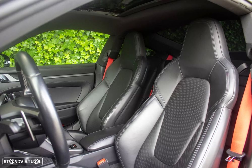 Porsche 911 (992) Carrera S PDK - 18