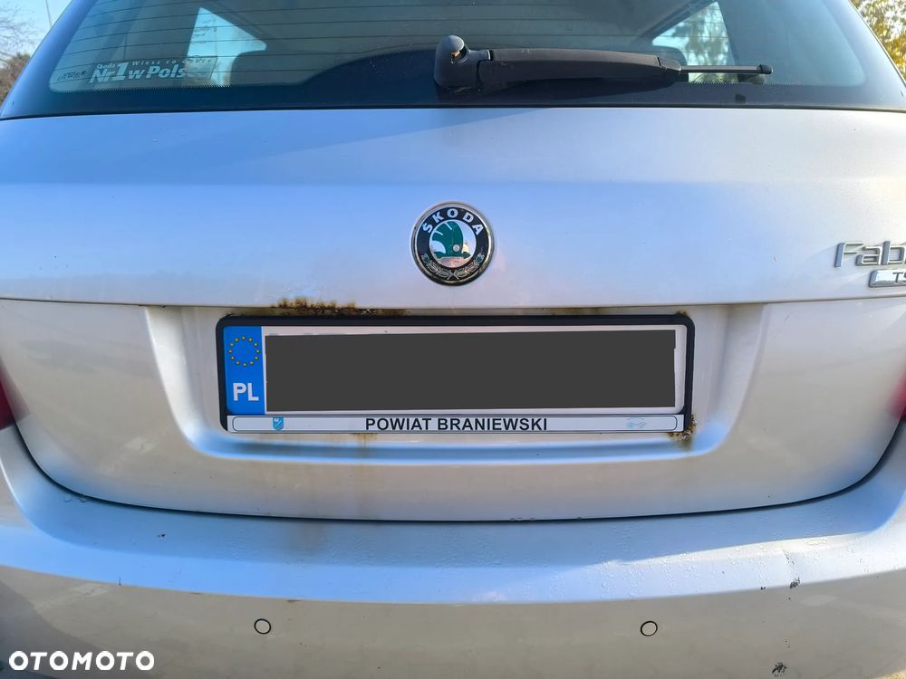 Skoda Fabia - 11