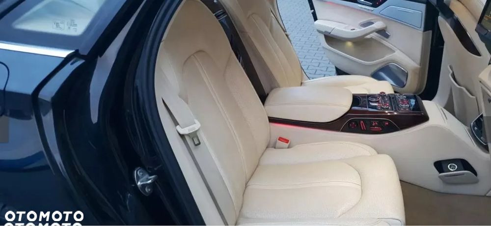 Audi A8 4.2 TDI L Quattro - 15