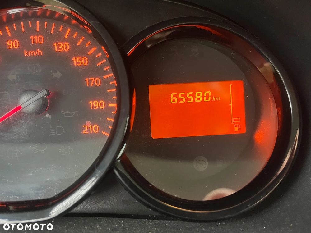 Dacia Lodgy TCe 100 GPF Comfort - 16