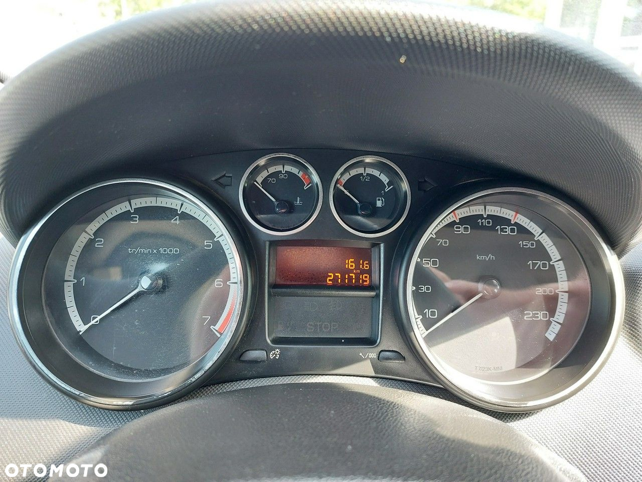 Peugeot 308 - 17
