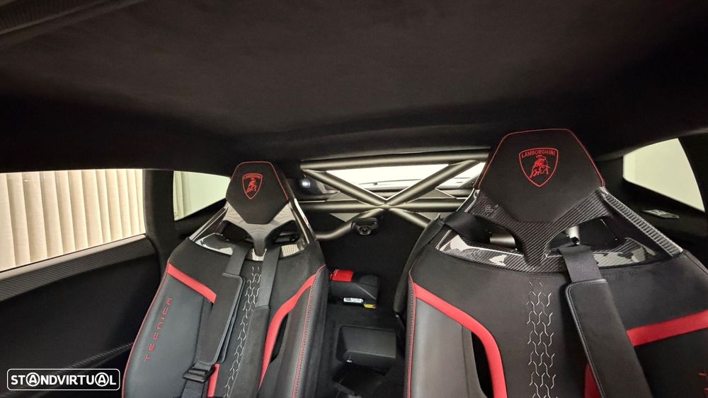 Lamborghini Huracán Tecnica 60th Anniversary - 18