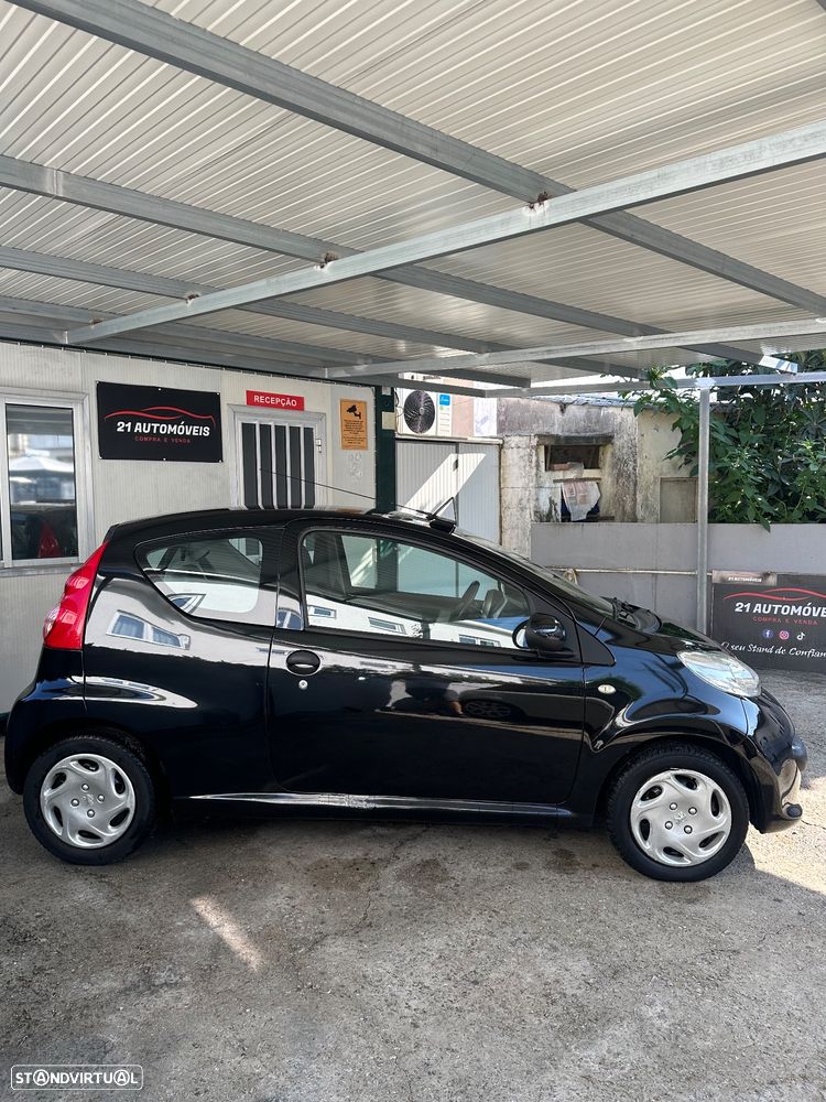 Peugeot 107 1.0 Trendy - 5