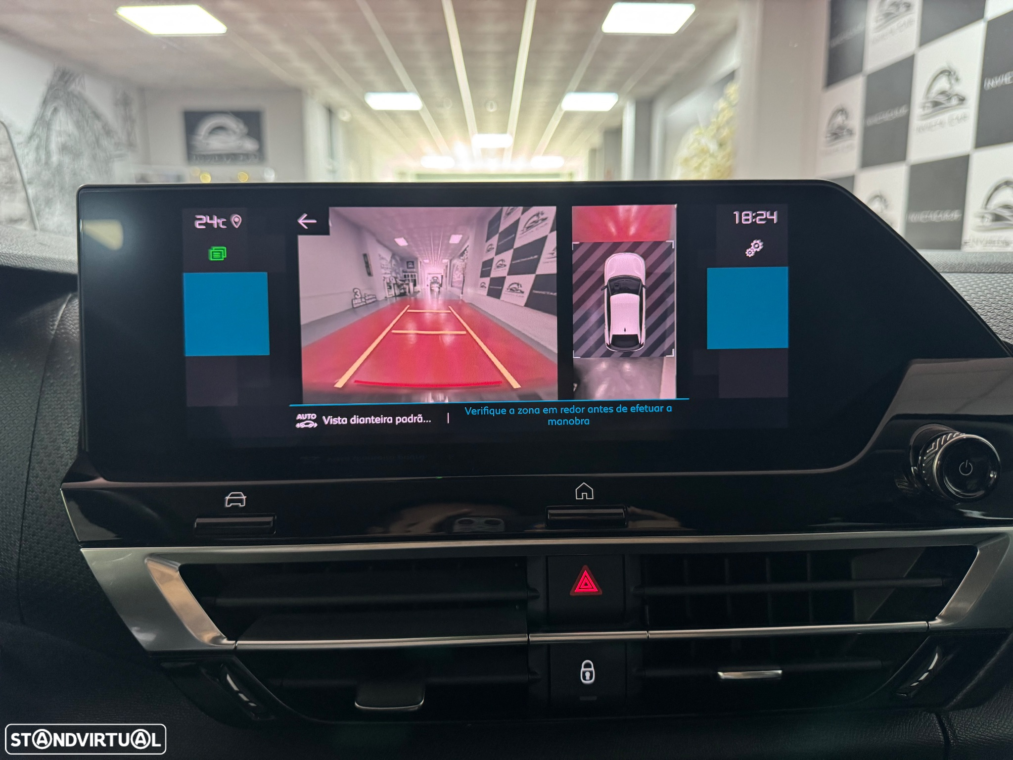 Citroën C4 PureTech 155 Stop&Start EAT8 SHINE - 42