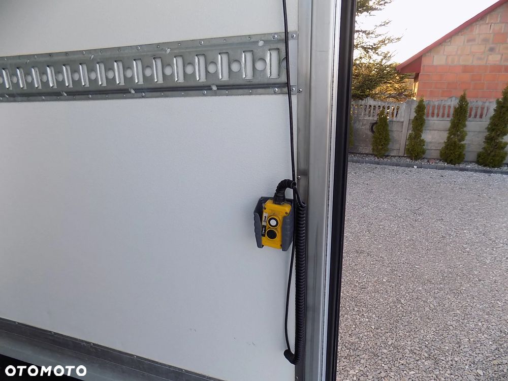 Renault Master; KONTENER 9-PALET Z WINDĄ NA BLIŹNIAKACH ! - 15