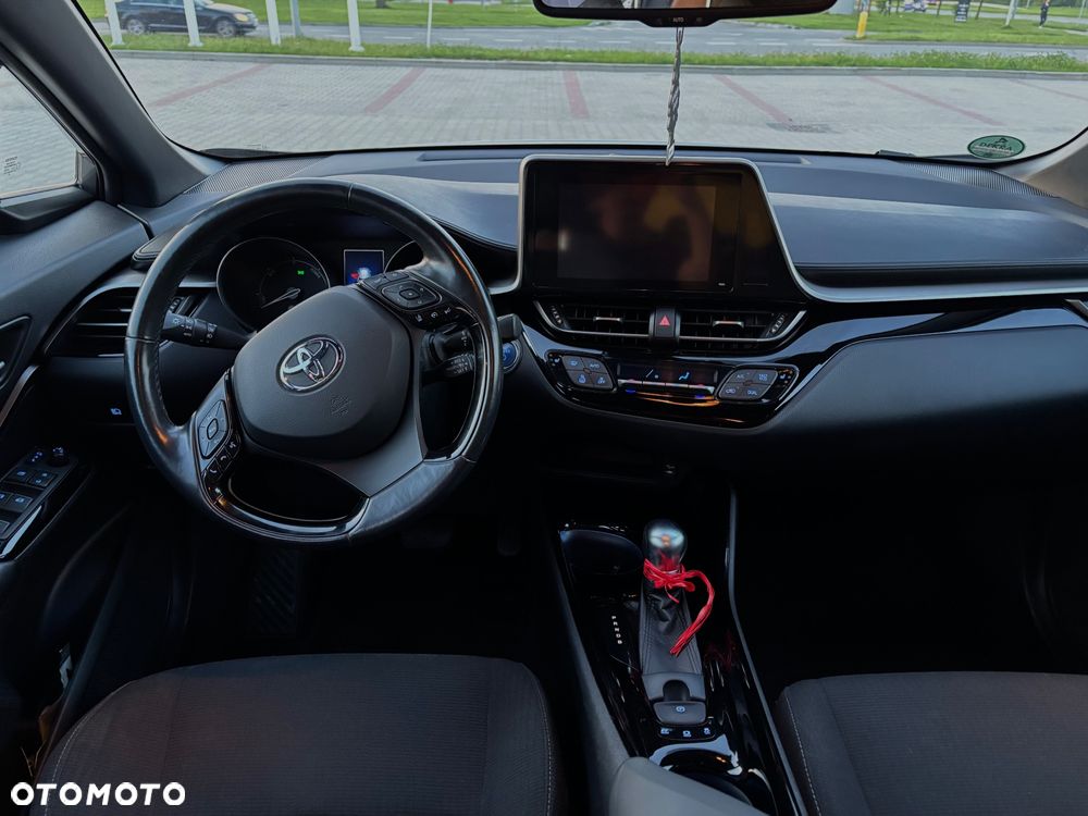 Toyota C-HR Style - 8