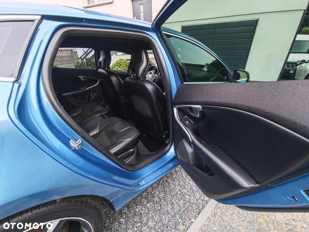 Volvo V40 D2 RDesign - 33