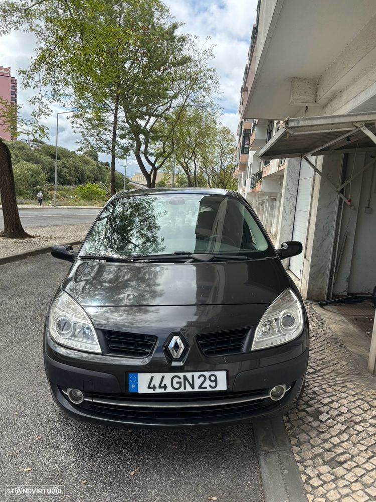 Renault Scénic 1.5 dCi Confort - 1