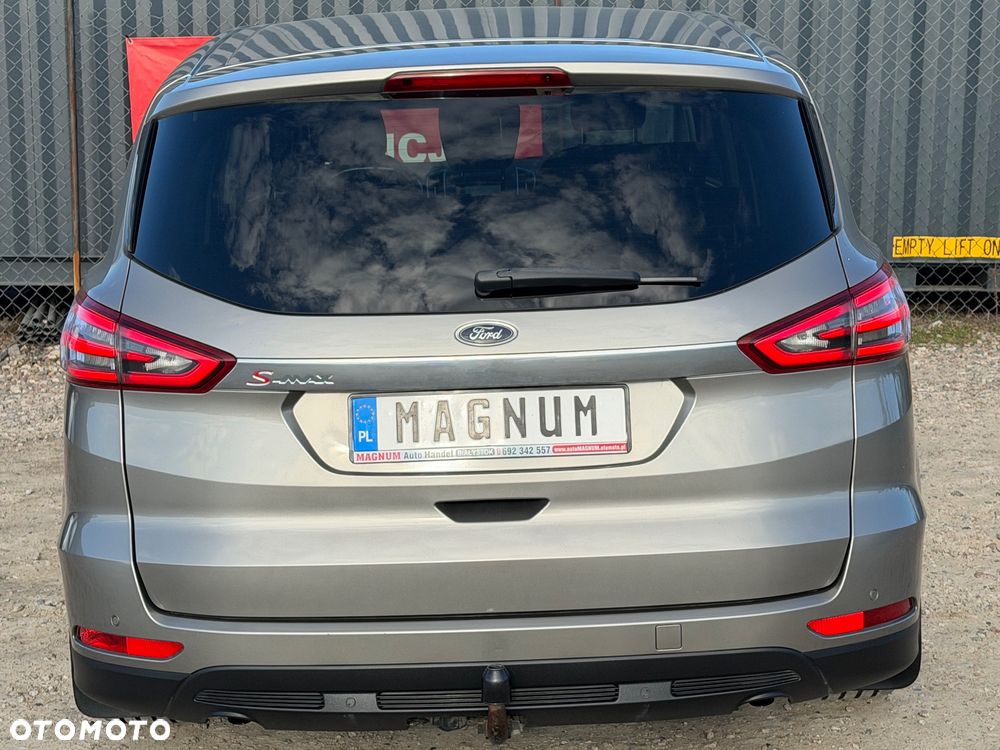 Ford S-Max - 29