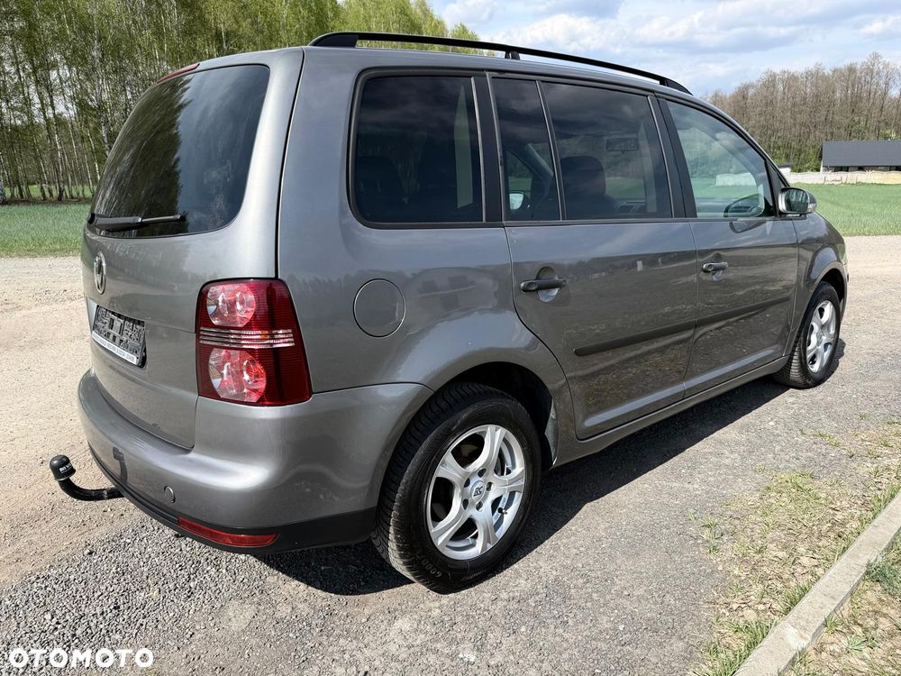 Volkswagen Touran 1.6 Freestyle - 12