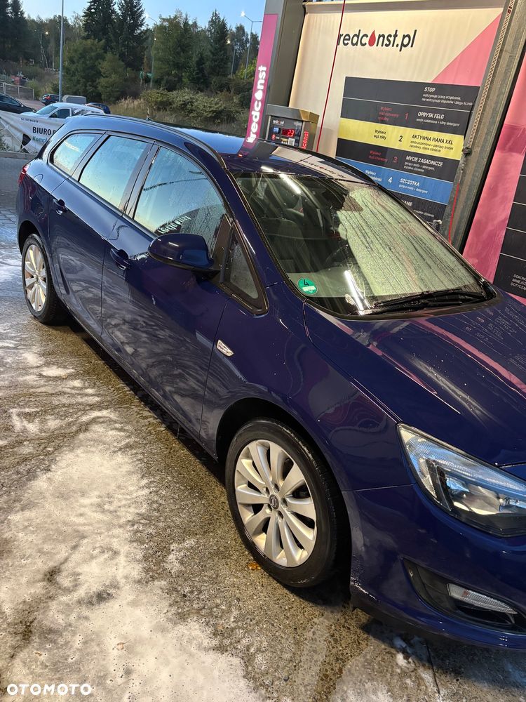 Opel Astra 2015 photo 2