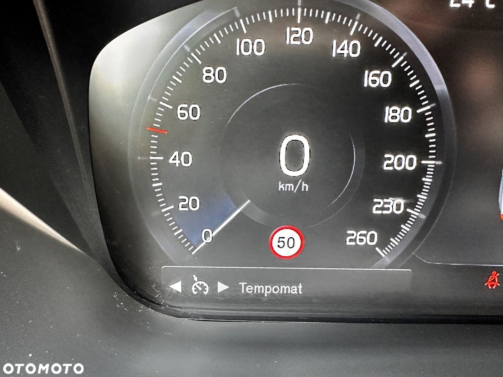 Volvo XC 60 - 24