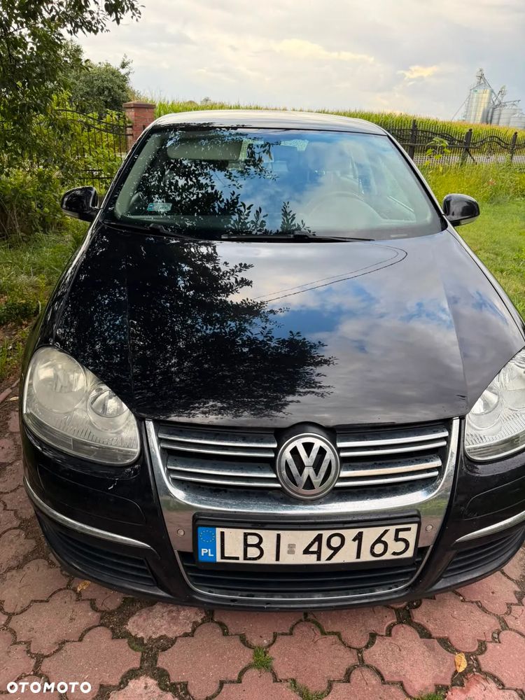 Volkswagen Jetta 1.6 TDI DPF Comfortline - 2