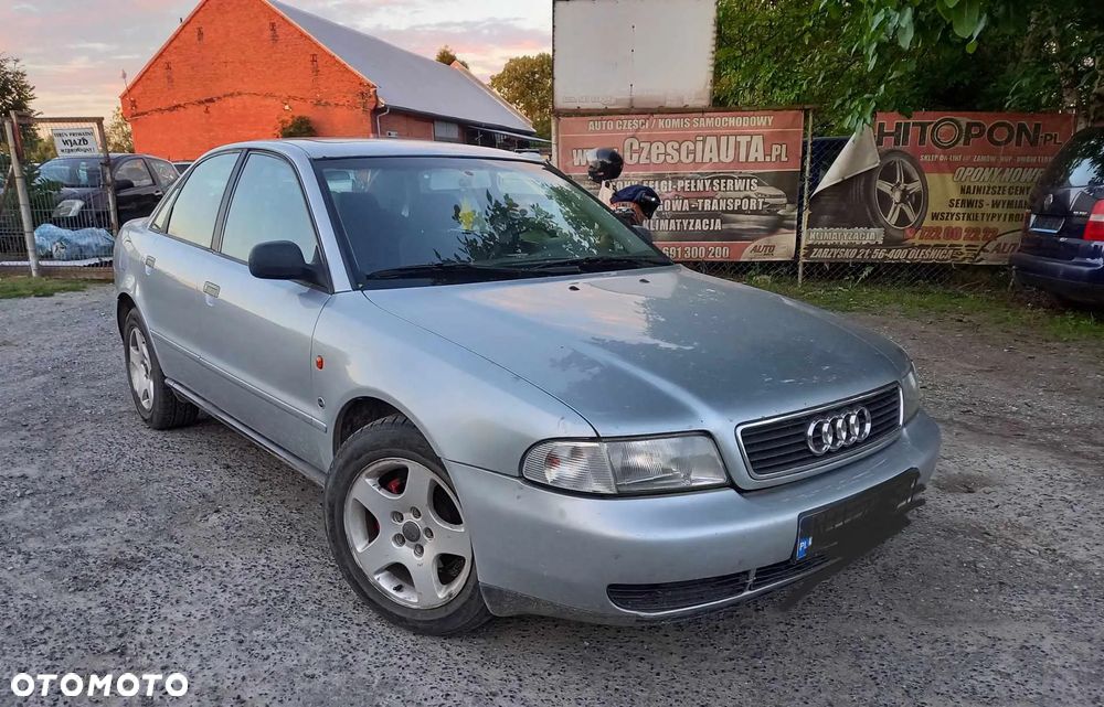 AUDI A4 B5 1.6 8V 1999/2000R SEDAN - 7