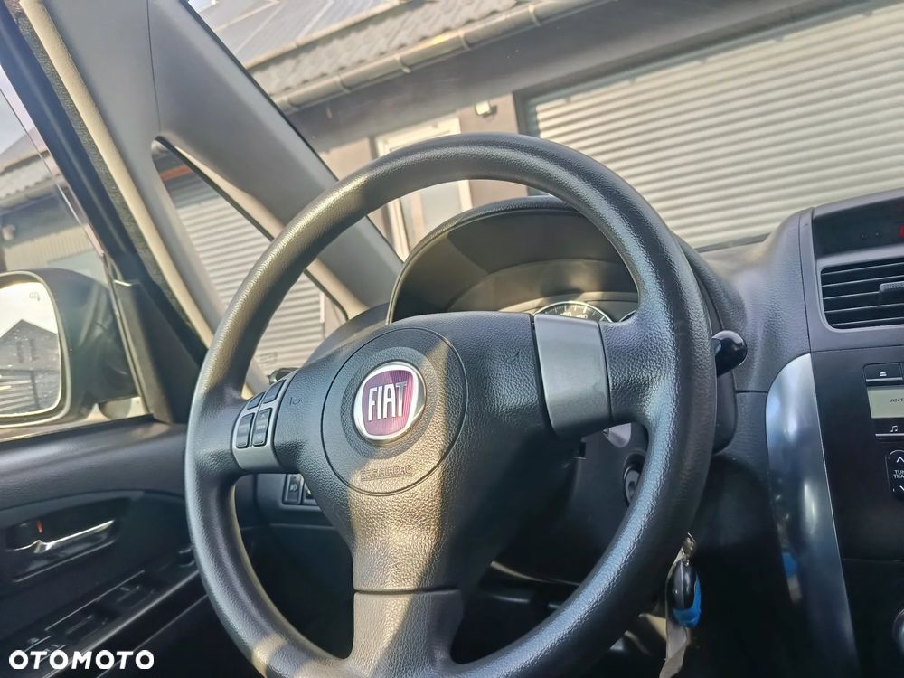 Fiat Sedici 1.6 16V 4x4 Emotion - 18