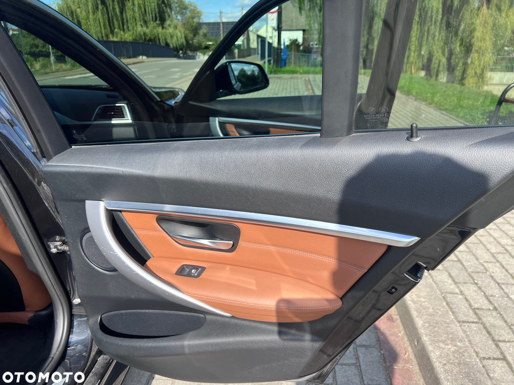 BMW Seria 3 320d xDrive M Sport - 21