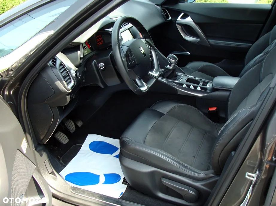 Citroën DS5 BlueHDi 150 Chic - 17