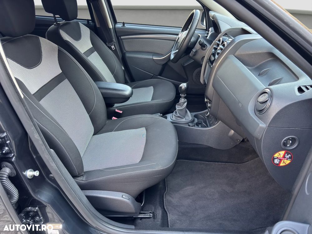 Dacia Duster dCi 110 FAP 4x4 Prestige - 8