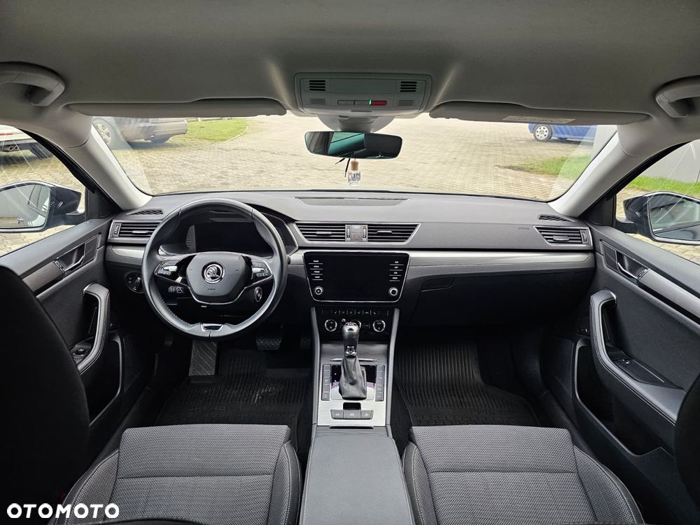 Skoda Superb 2.0 TSI Style DSG - 9