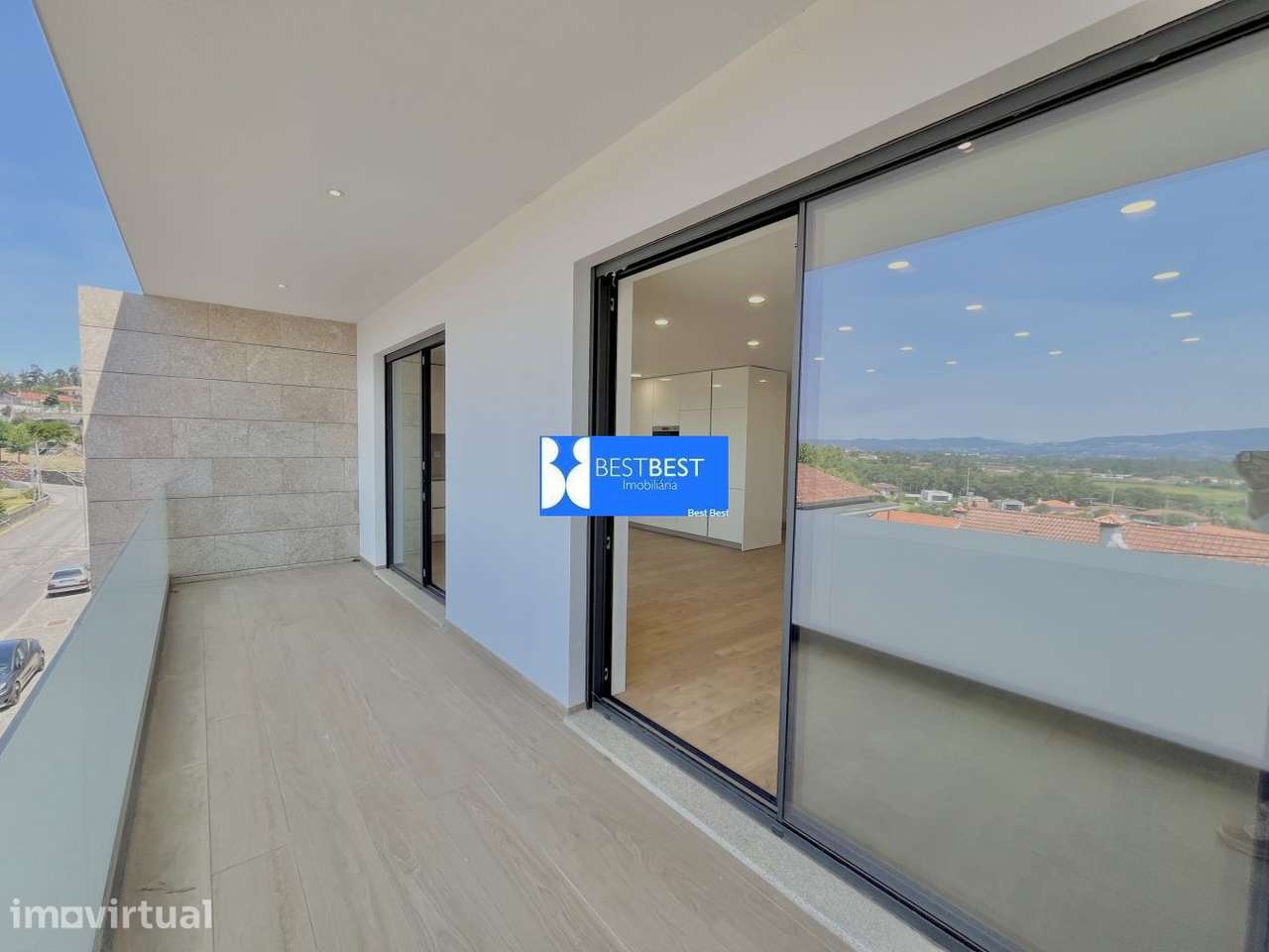 T3 NOVO , GRANDE VARANDA, DESIGN MODERNO, EQUIPADO, AIRO, BARCELOS - Grande imagem: 2/28