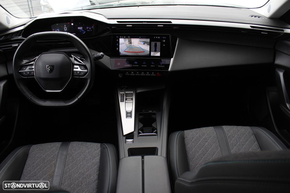 Peugeot 408 1.2 Hybrid Allure e-DCS6 - 8