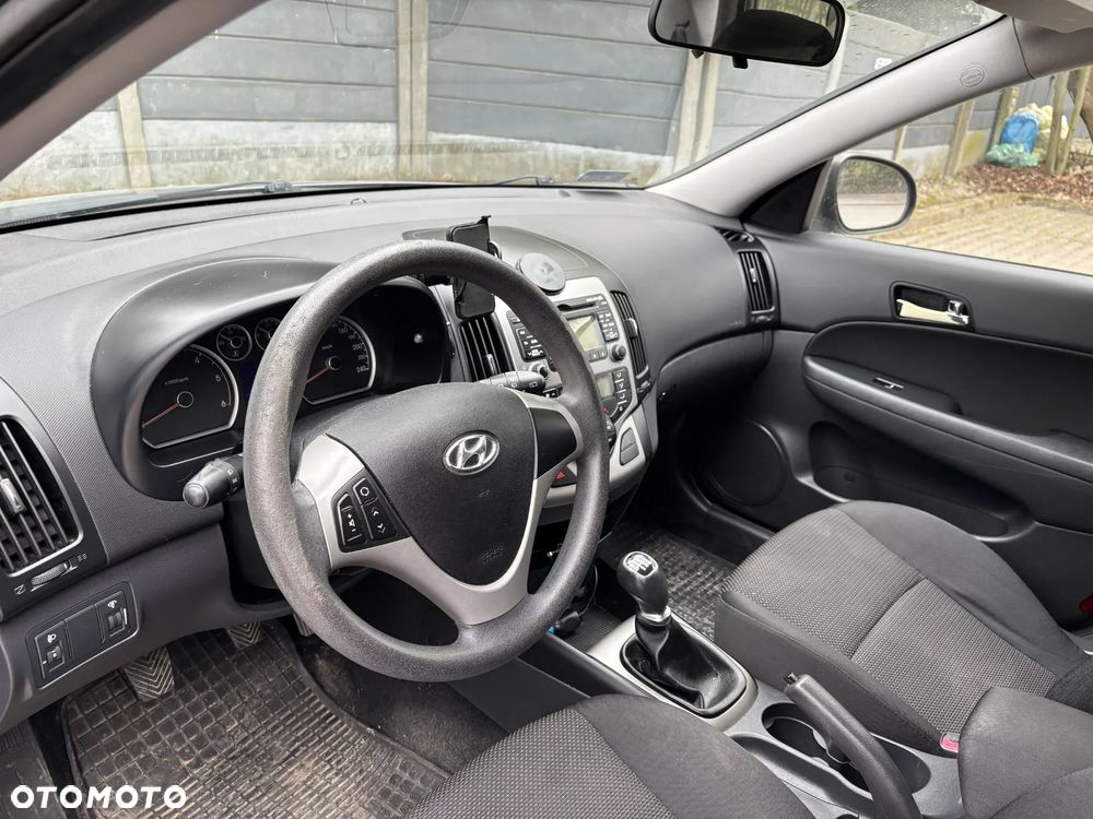 Hyundai i30 1.6 CRDi Comfort - 18