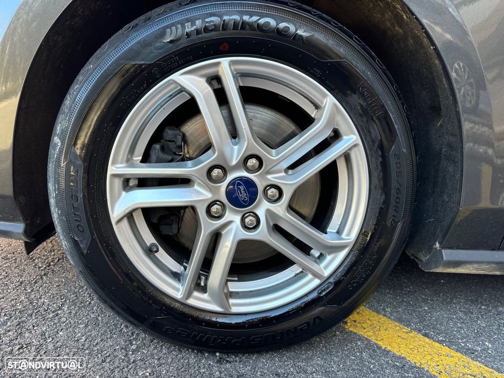 Ford Focus SW 1.0 EcoBoost Business - 14