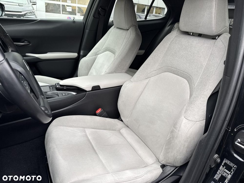 Lexus UX 250h GPF Business Edition 2WD - 15