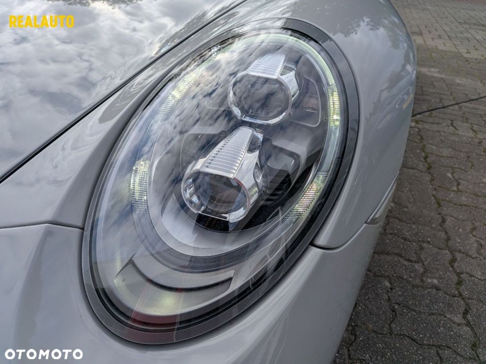Porsche 911 - 12
