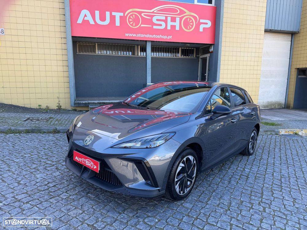 MG MG4 64 kWh Luxury - 3