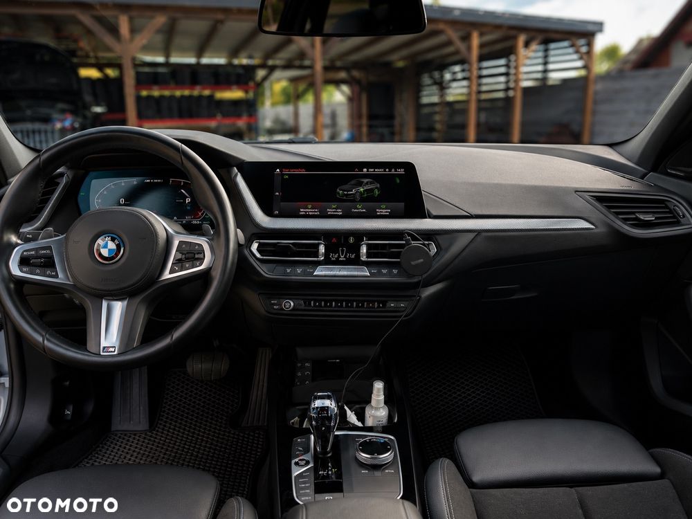 BMW Seria 1 118i Sport Line - 10