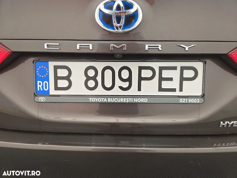 Toyota Camry 2.5 Business - 17