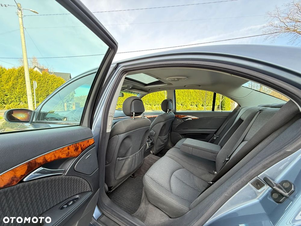 Mercedes-Benz Klasa E E-Klasse Diesel Elegance - 21