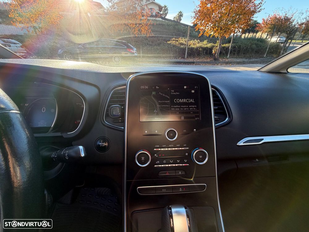 Renault Grand Scénic ENERGY dCi 110 EDC INTENS - 17