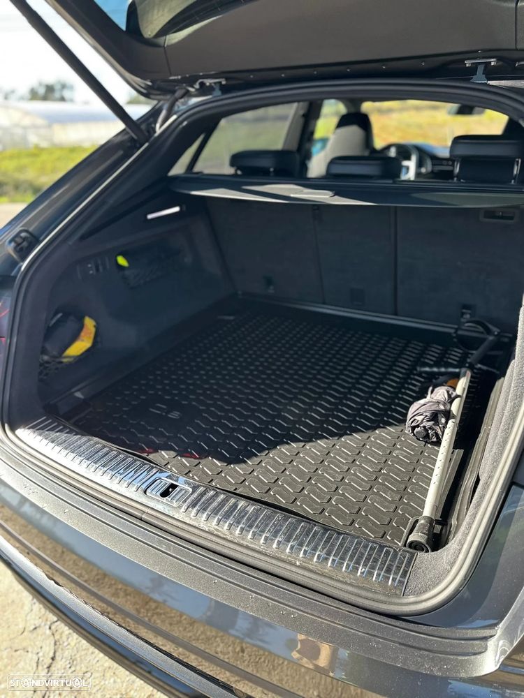 Audi SQ8 4.0 TDI quattro Tiptronic - 44