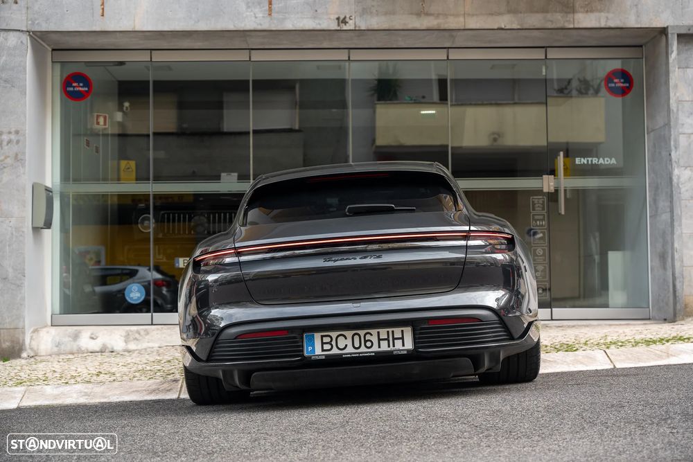 Porsche Taycan Sport Turismo GTS - 48