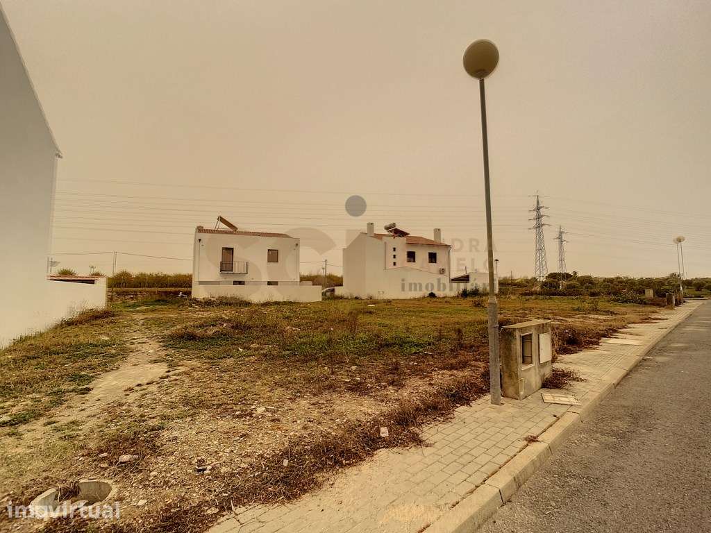 Baixa de Preço!
Magnífico Lote de Terreno Urbano, localizado numa ... - Grande imagem: 2/13