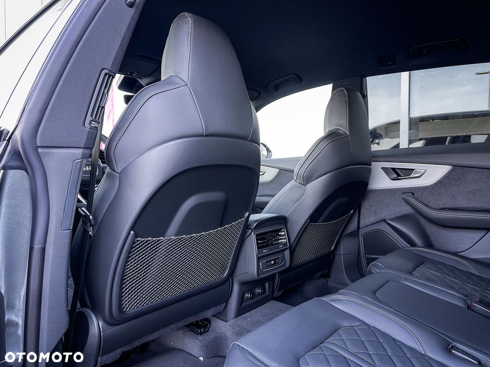 Audi Q8 - 41