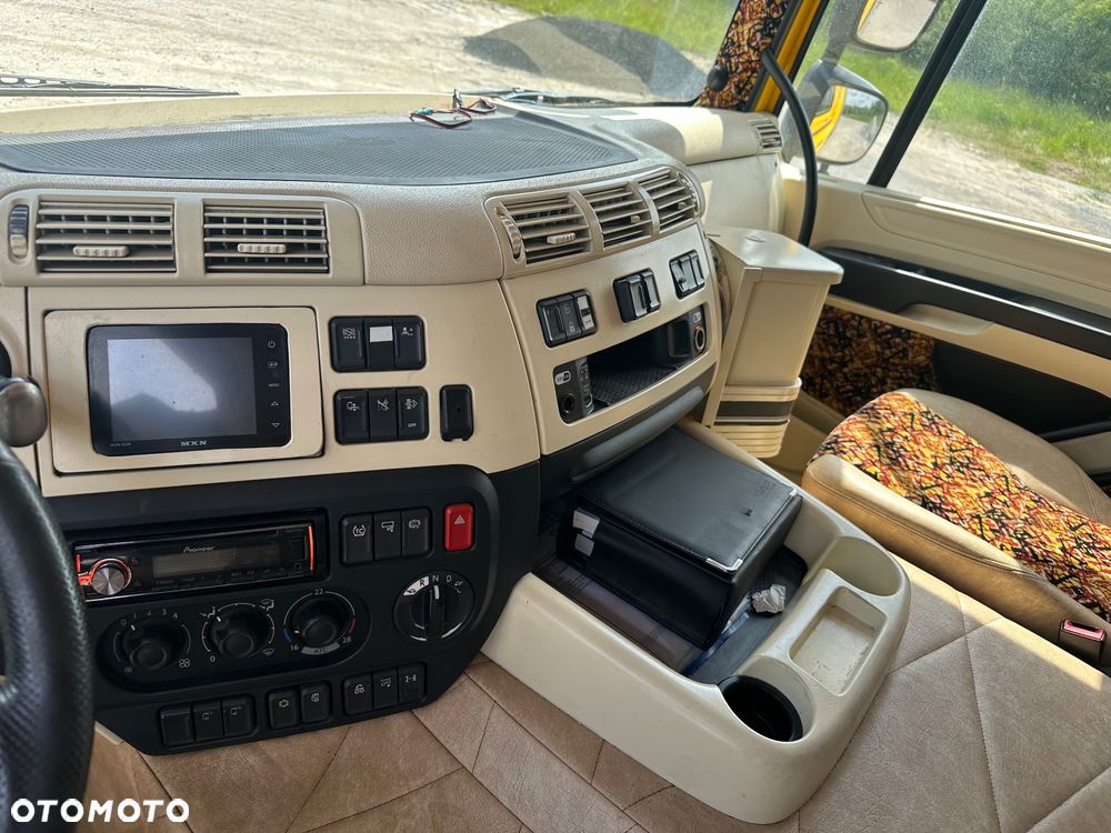 DAF CF 440  DO BYDLA -ZWIERZAT -ZYWCA - 17