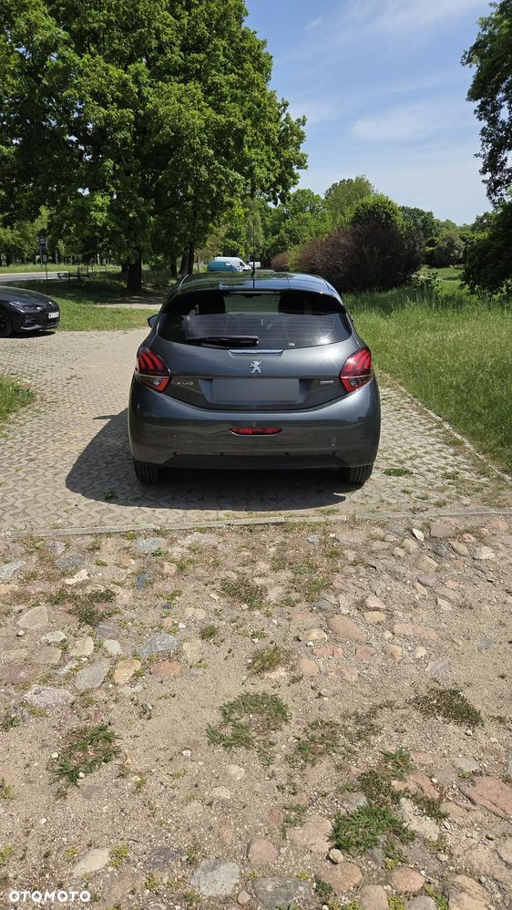 Peugeot 208 1.6 BlueHDi Allure S&S - 6