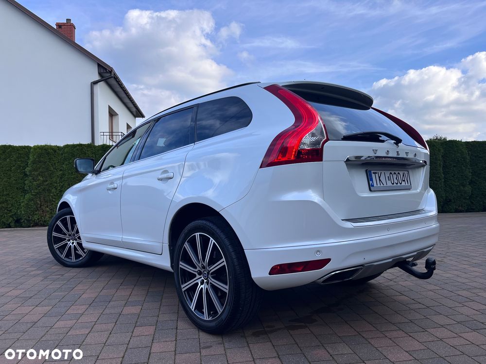 Volvo XC 60 D4 Geartronic Momentum - 36