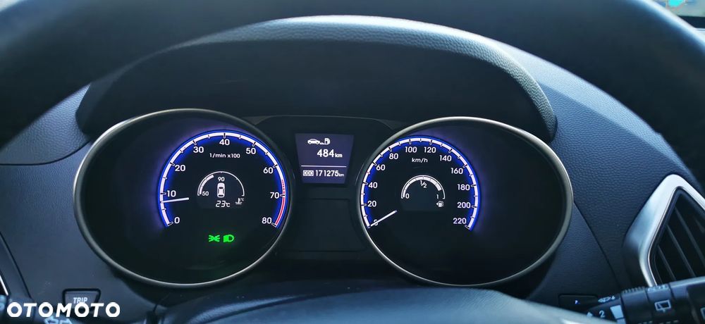 Hyundai ix35 - 15